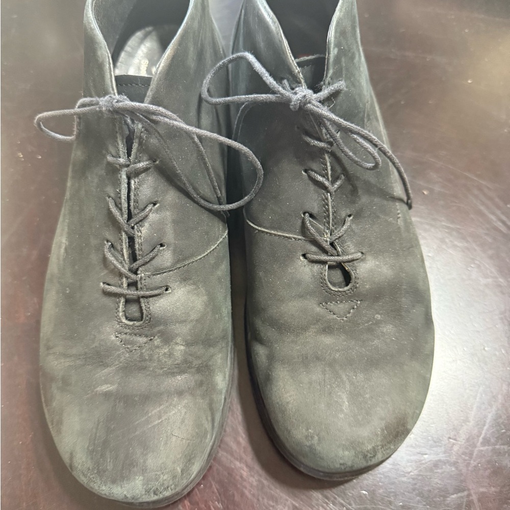Propet Size 8.5Medium Delaney Ankle Booties Gray Suede Lace Up orthopedic